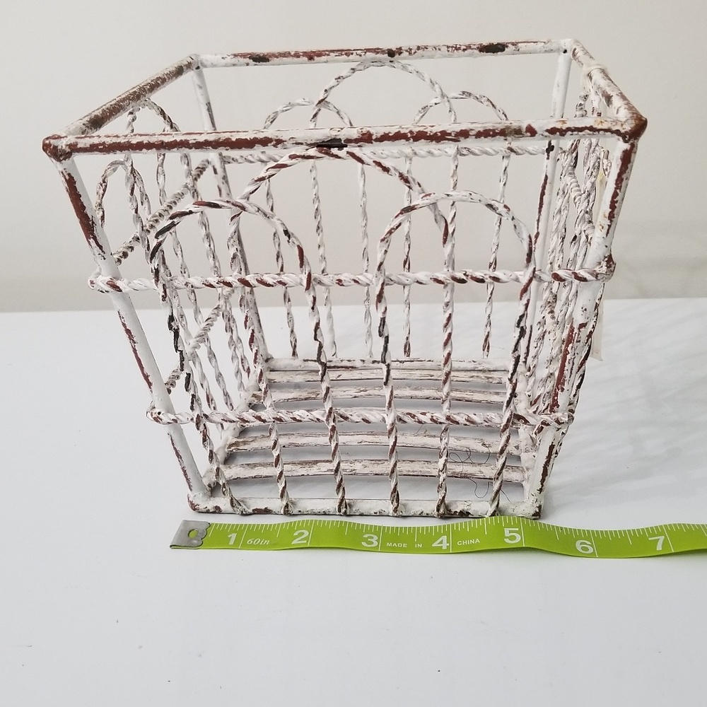 2 in fall bloom distressed Iron square Planter - Picture 2 of 5